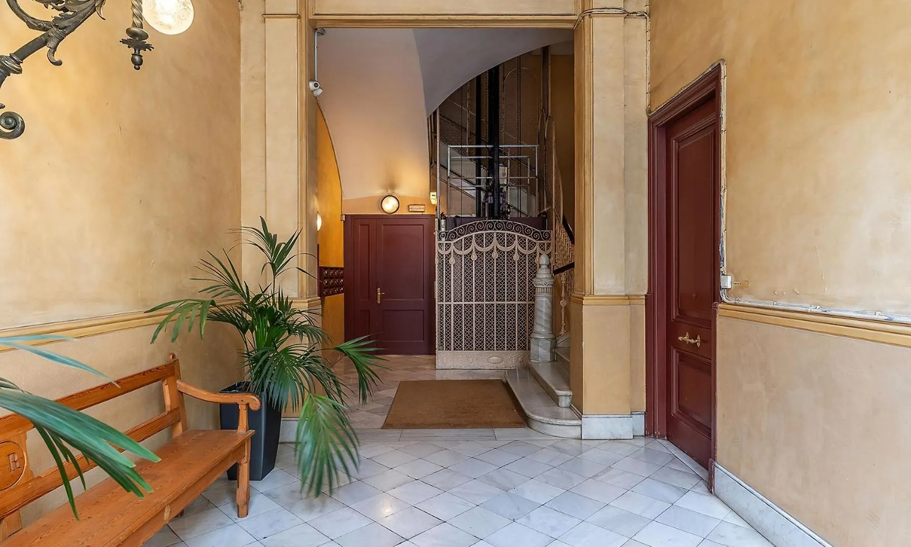 Canela Homes Barcelona Ramcat37 0*,
